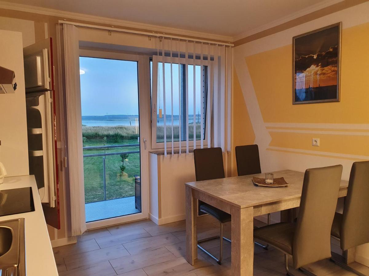Lucys Haus 2 "Am Peeneblick" Peenemunde Bagian luar foto
